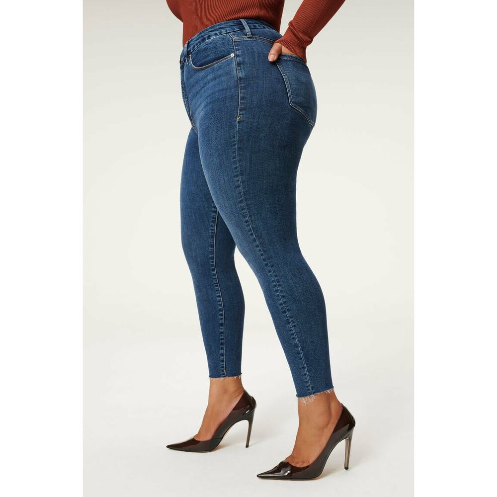 Good American Good Legs Crop Raw Hem Skinny‎ Jeans Size 22 High Rise Stretch